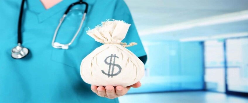 درآمد کادر پزشکی در آلماندرآمد پرستاران